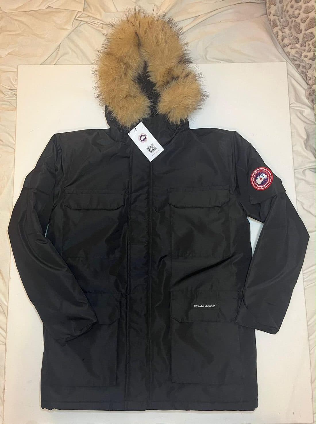 Canada Goose Arctic Program Parka in Black — front