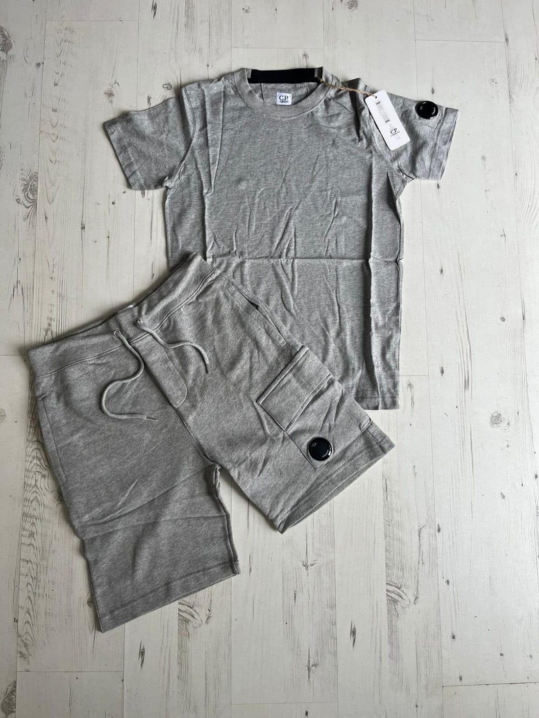 C.P. Company Lens Badge Short Set in Grey — front